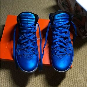 Nike HyperDunk Basketball Shoes! (US Size 8)